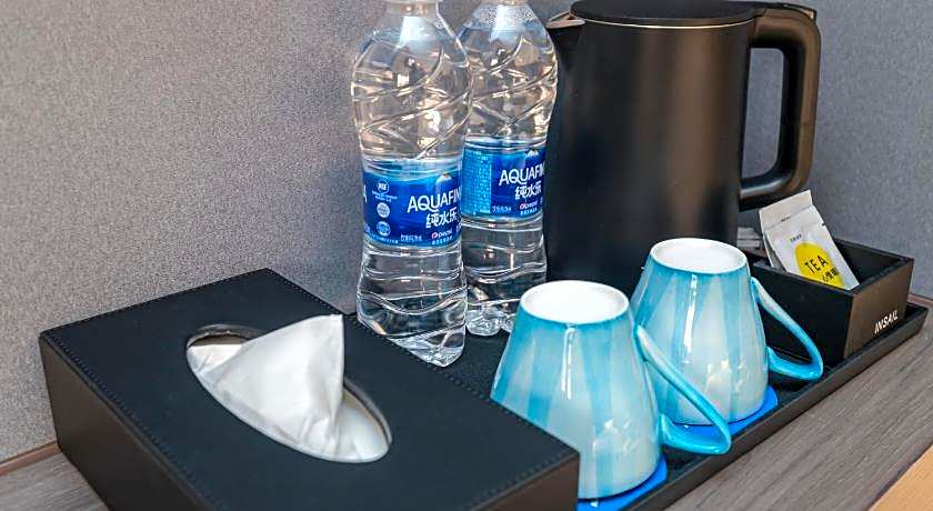 Insail Hotels (Guangyuanxincun Jingtai Pedestrian Street Guangzhou)