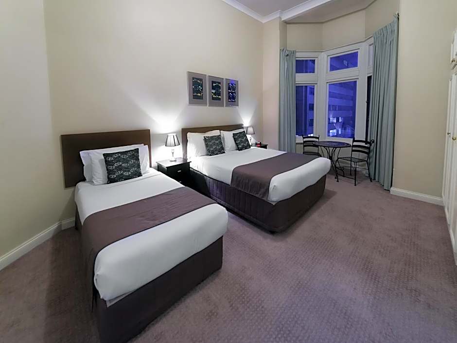Adelaide Mansions Apartments