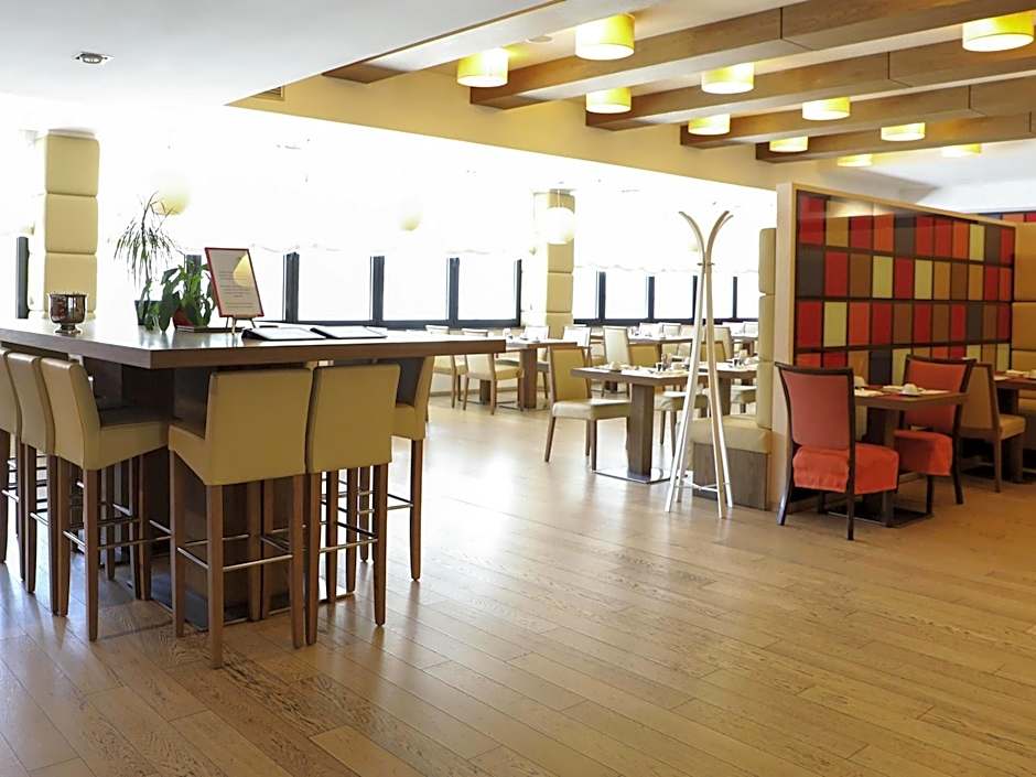 Mövenpick Hotel Sarajevo