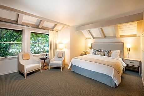 Harvest Guestroom