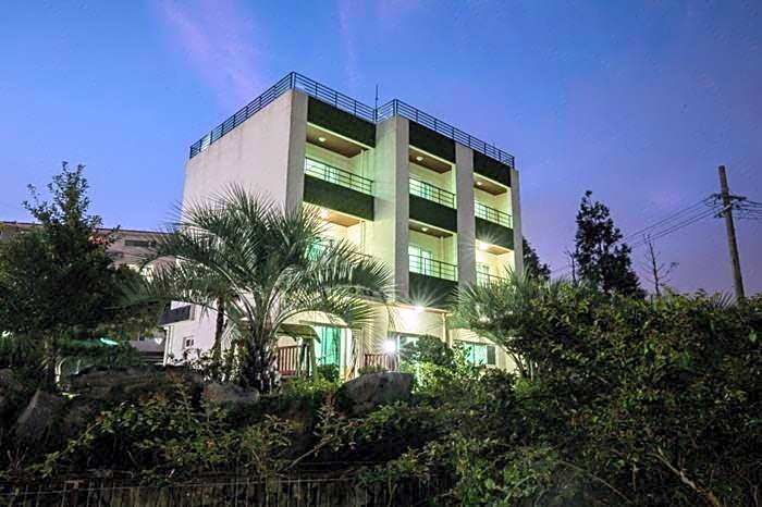 Jeju Bada Wi Olle Pension