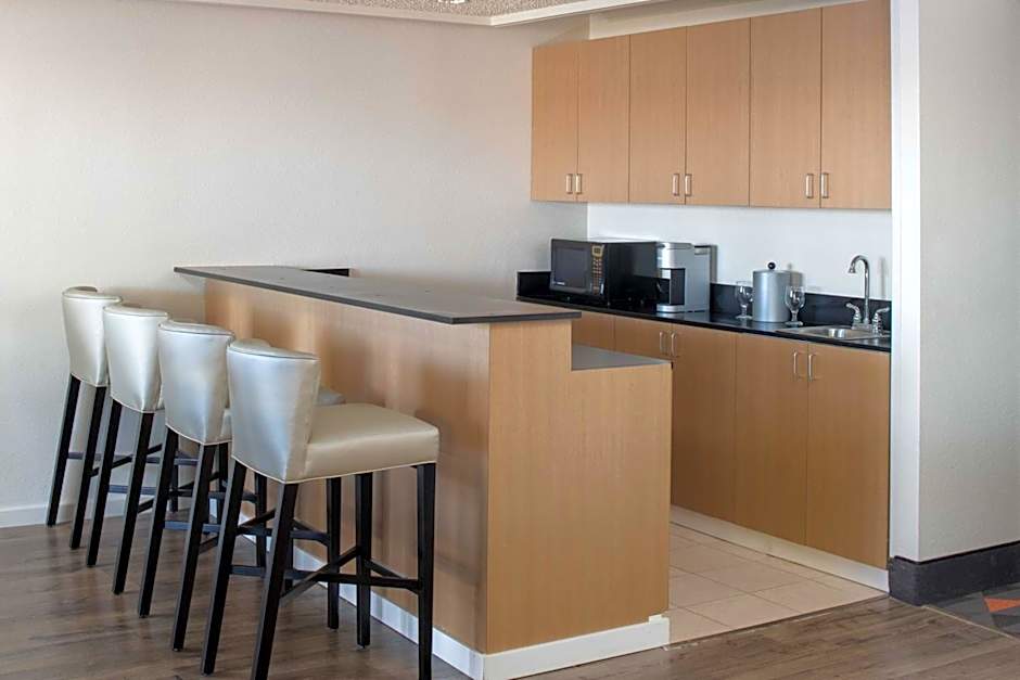 Holiday Inn - Portland - Columbia Riverfront By IHG