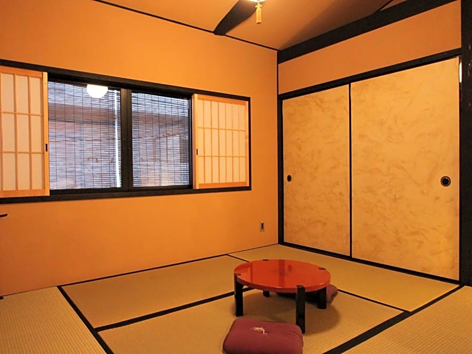 Brian Machiya Inn