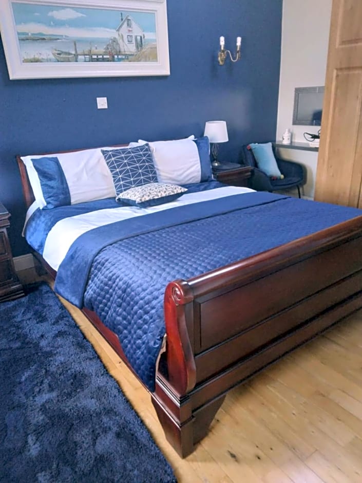 Tess's Guest House R95K6N1 This Property is unsuitable for children under 12 years old