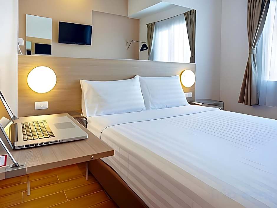 Monoloog Hotel Makasar