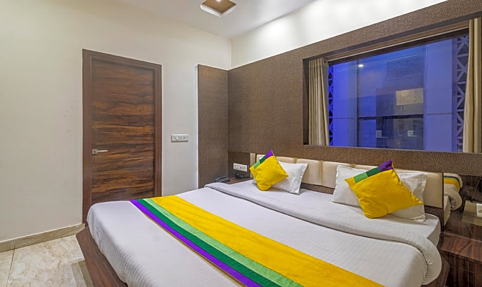 Treebo Shree Anand Dham, Vrindavan