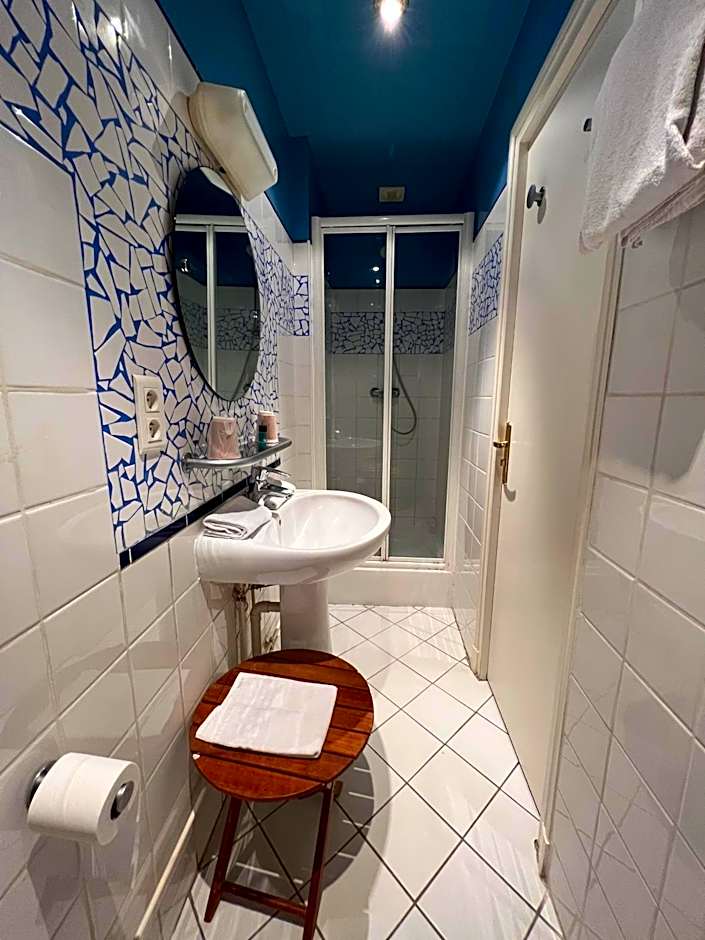 LOGIS Hotel & Restaurant - Les Bords de Seine