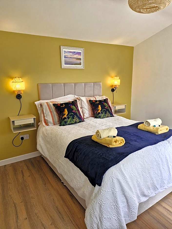 Photo 1 of 7 of Superior Chalet