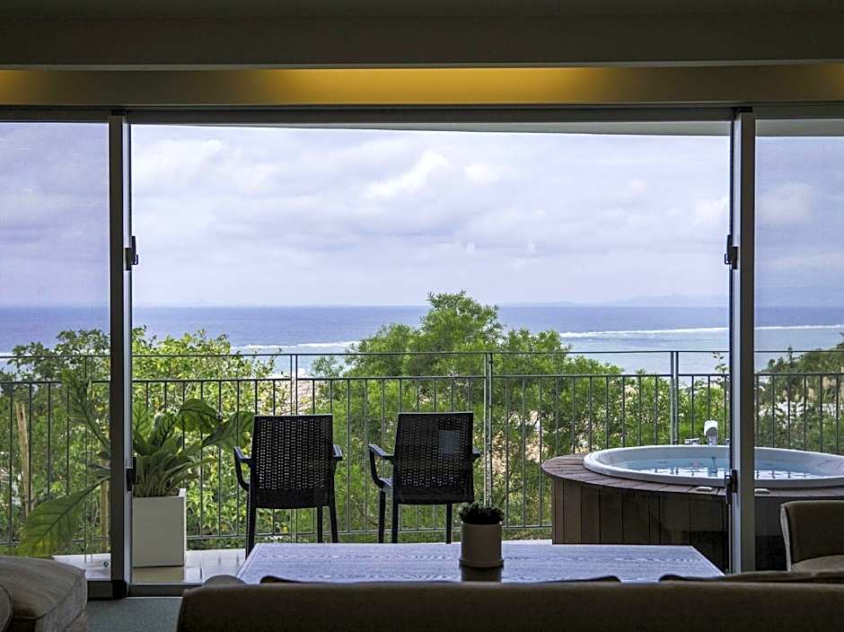 Condominium T-Room