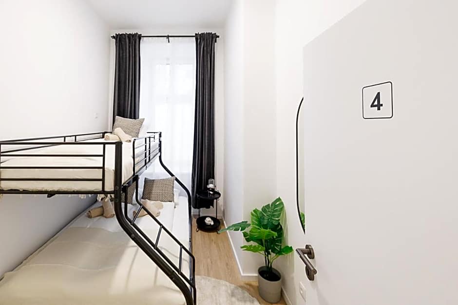 Central City Style Rooms by Home2