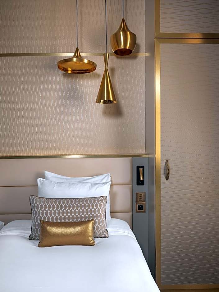 Niepce Paris, Curio Collection By Hilton