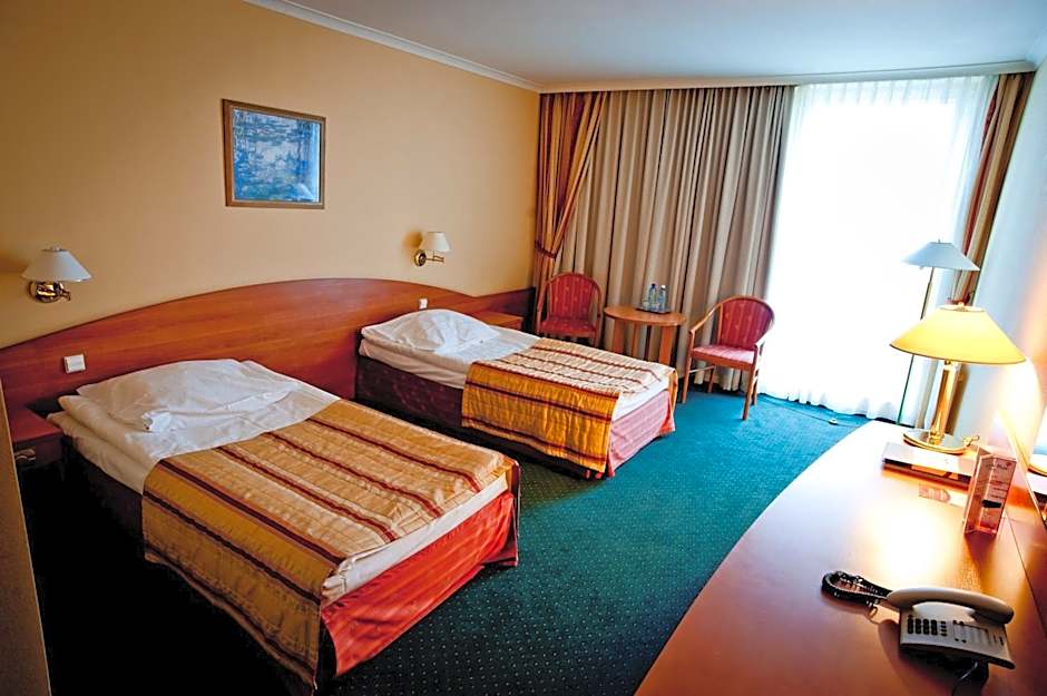 Hotel Atut w Licheniu