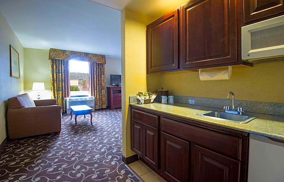 Hampton Inn By Hilton Brattleboro, Vt