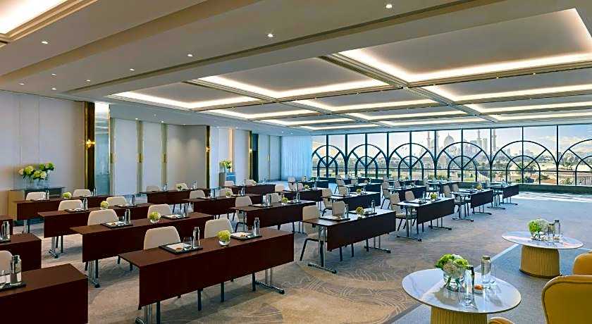The Ritz-Carlton Abu Dhabi - Grand Canal