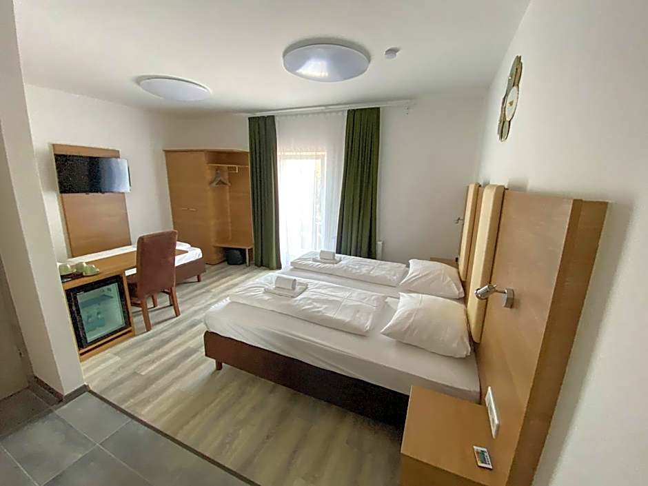 City Rooms Gede