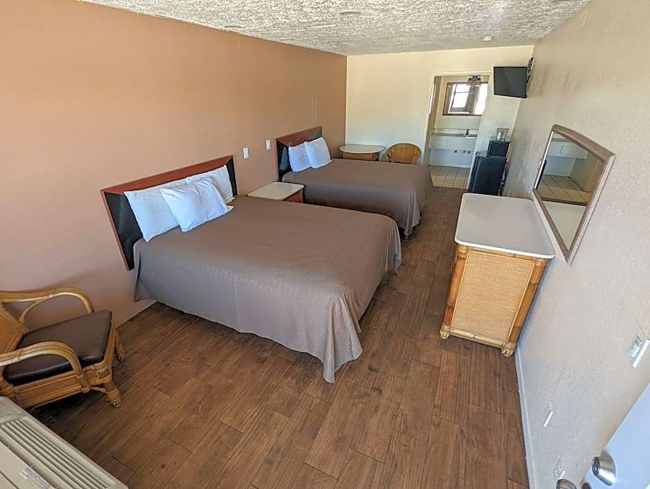 Summer Breeze Motel