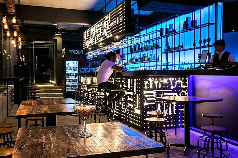 Wheeler Bed & Bike Hotel