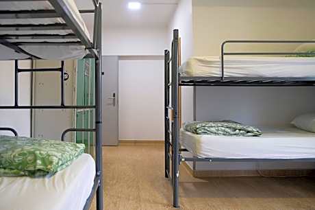 Bed in 6 Bed Female Dormitory Ensuite with Balcony