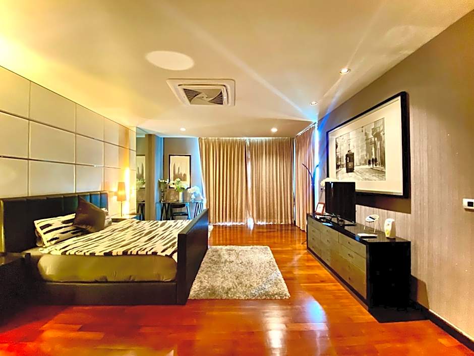 Ekkamai BTS House 4rooms