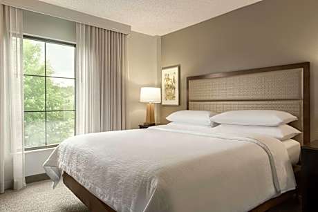 2 Room Suite - 2 Queen Beds - Non Smoking