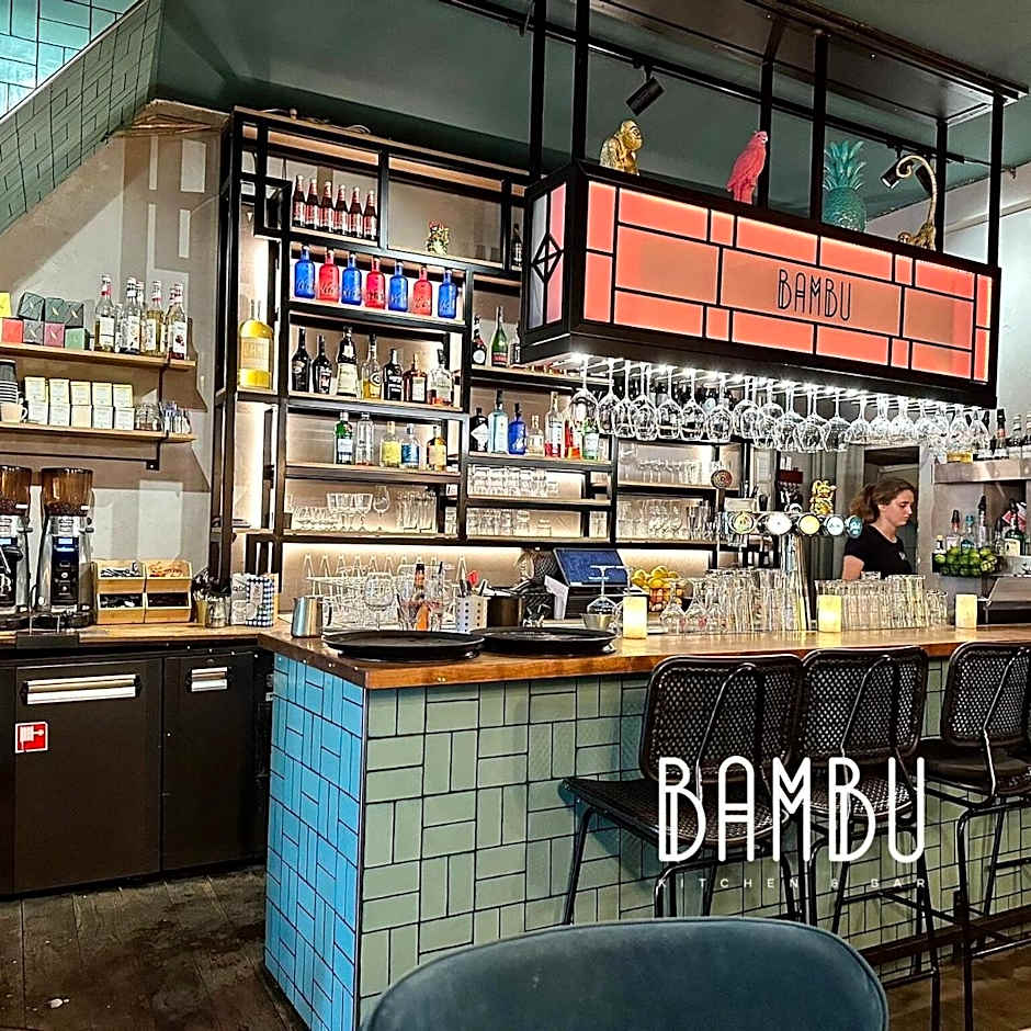 Bambu Kitchen & Bar - Hotel Restaurant