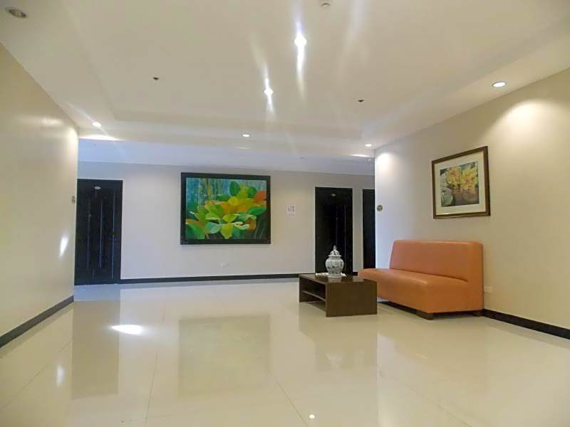 Main Hotel And Suites