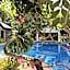 Deep Forest Garden Hotel