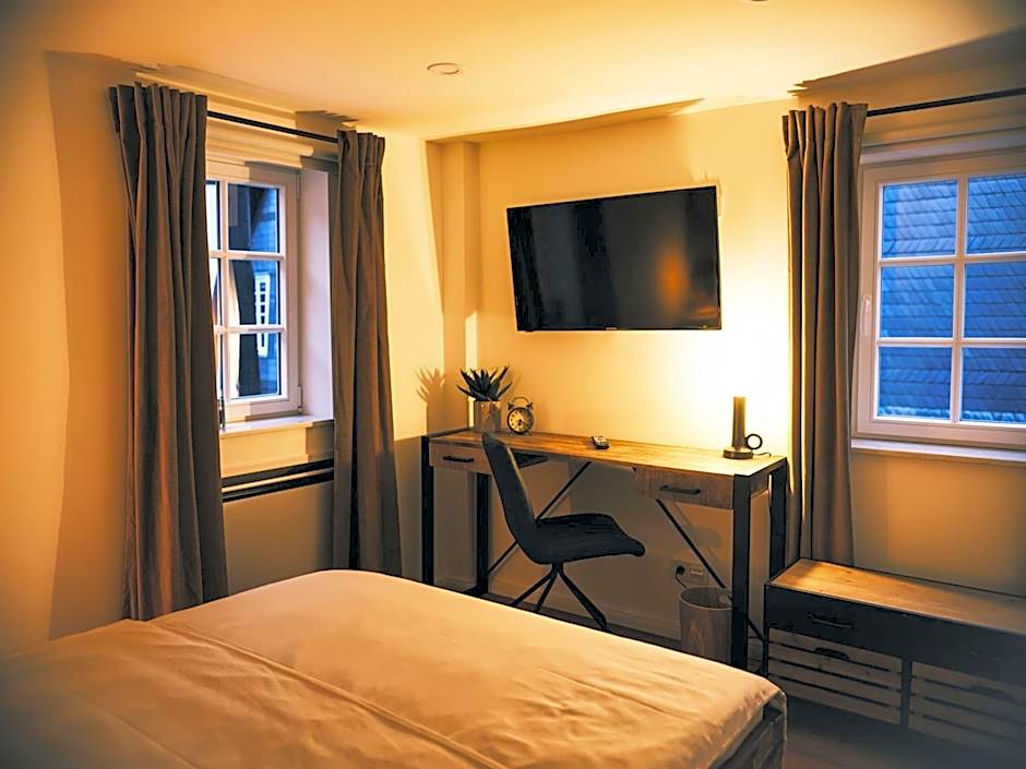Flecker Hotel