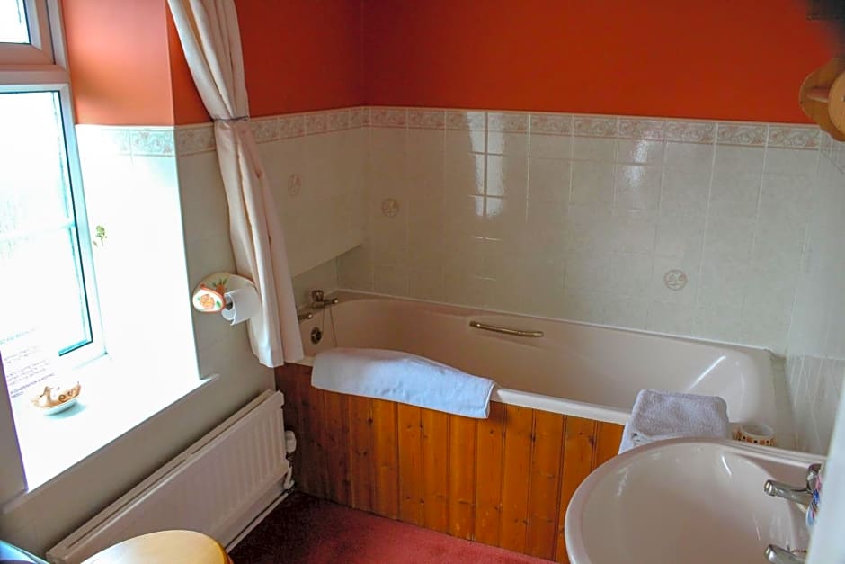 Brambling Fields B&B and Cottages