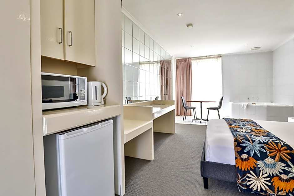 Cottonwood Motor Inn