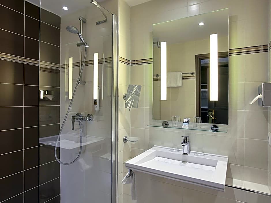 Mercure Versailles Parly 2