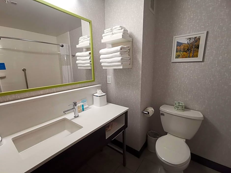 Hampton Inn & Suites Colorado Springs-Air Force Academy/I-25 North