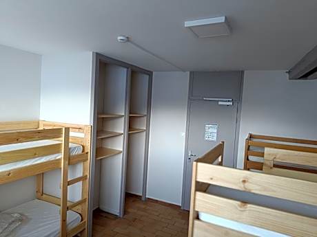 4-Bed Mixed Dormitory Room
