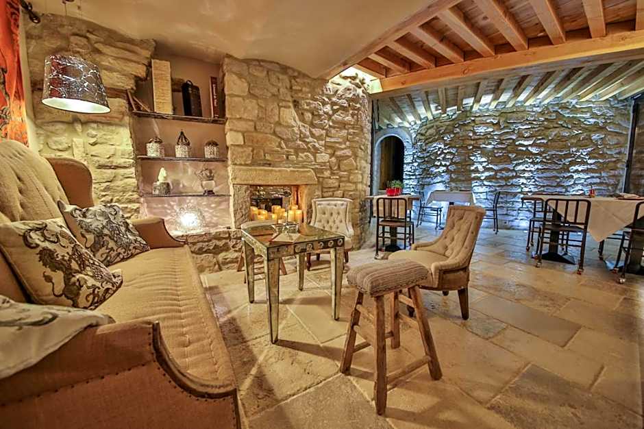 La Maison du Passage - Chambres - Suites premium, Spa, Piscine et Restaurant