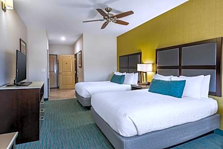 Queen Room with Two Queen Beds - Disability Access