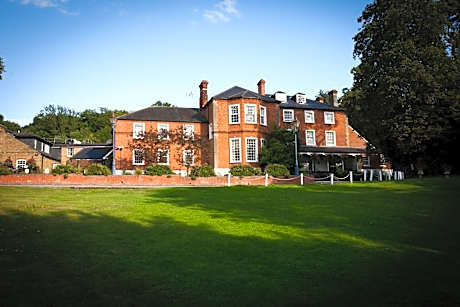 Brandshatch Place & Spa