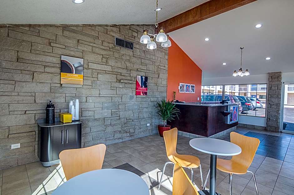 Motel 6-Childress, TX