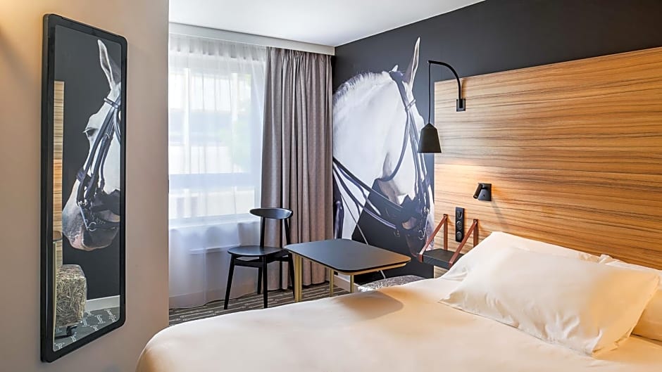 ibis Styles Laval Centre Gare