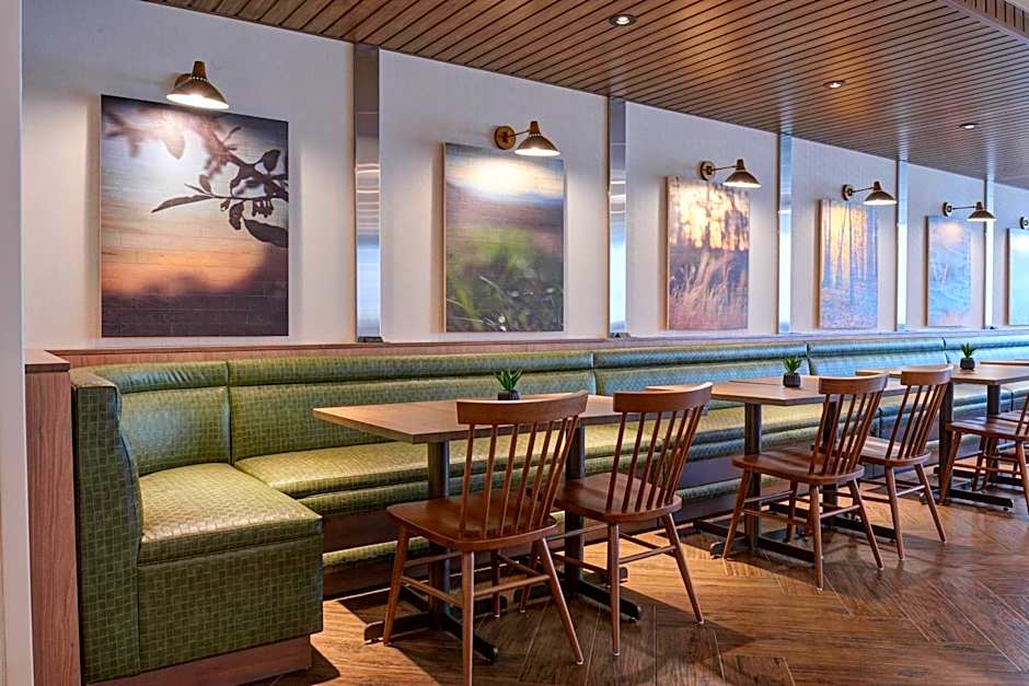 Fairfield Inn & Suites by Marriott Midland