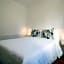 Alto Mar Inn