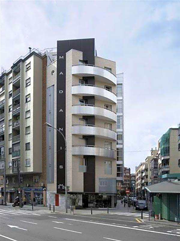 Madanis Apartamentos