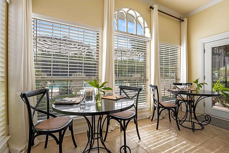 The Plantation House Boutique Inn