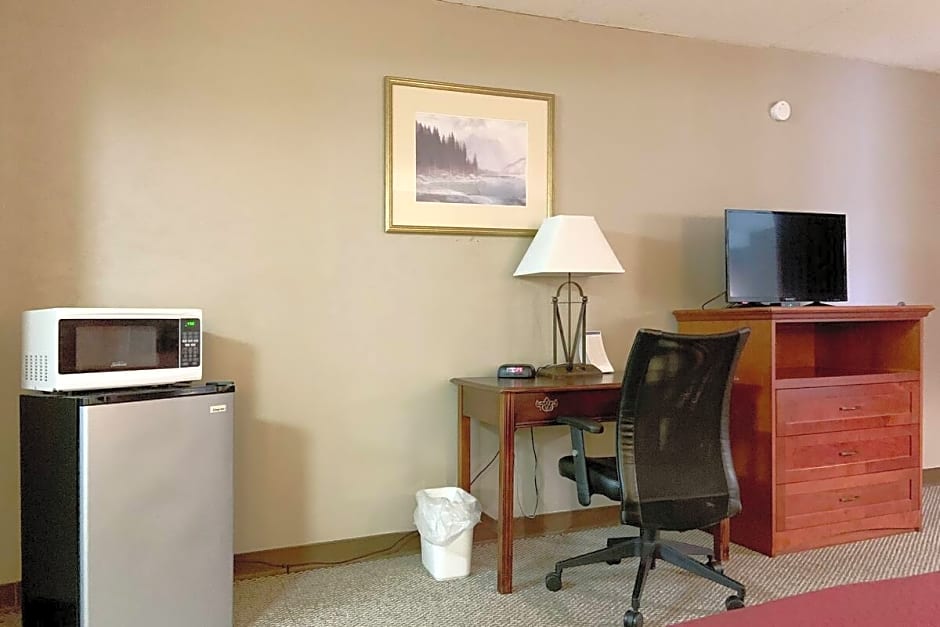 Paris Inn and Suites