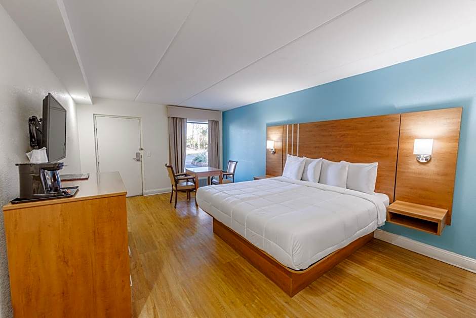Dunes Inn & Suites - Tybee Island