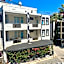 Delphin Hotel Side