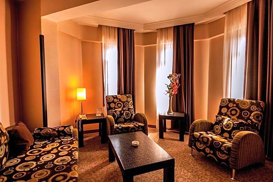Rumi Hotel