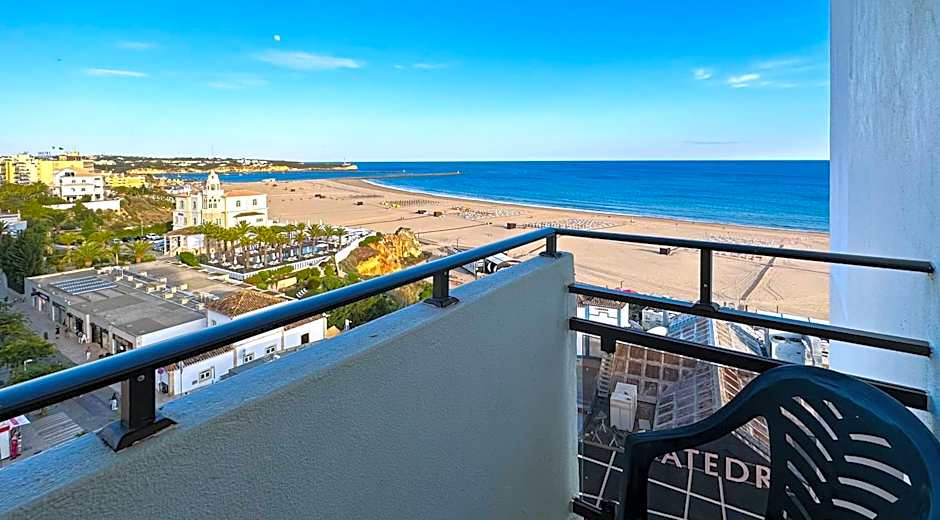 Hotel Avenida Praia