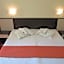 Maverick Hotel