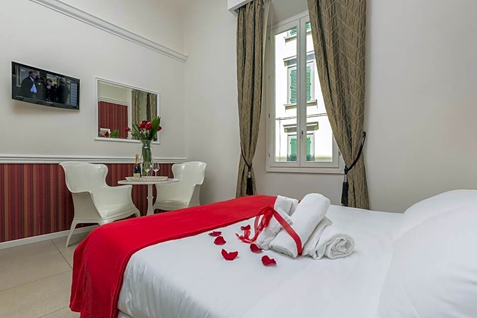 Photo 1 of 33 of Double Room