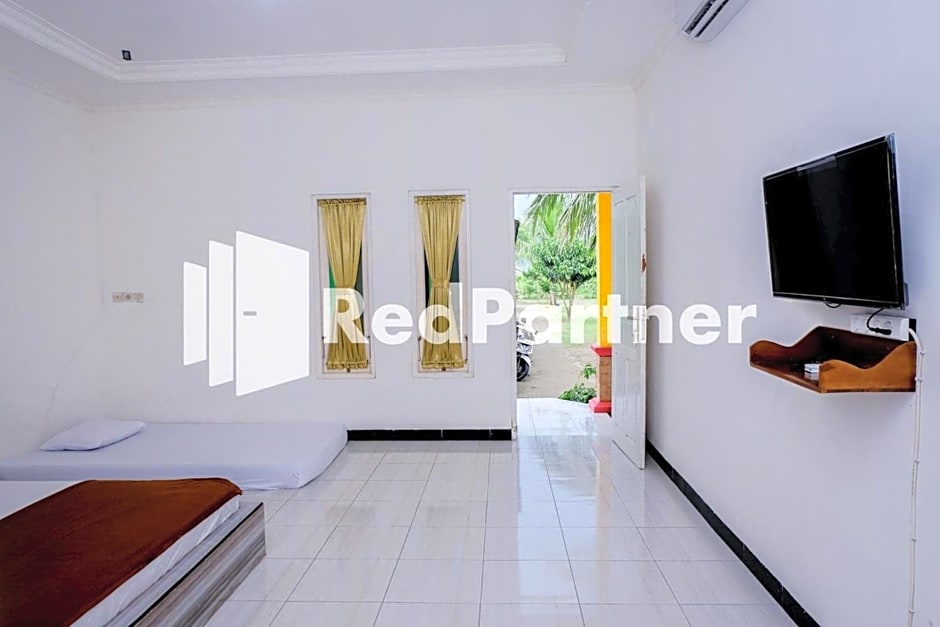 Villa Ikhbar Ciletuh RedPartner